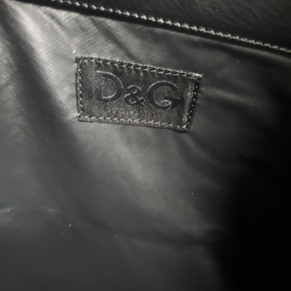 New! Dolce And Gabbana Black Tote - Picture 10 of 13